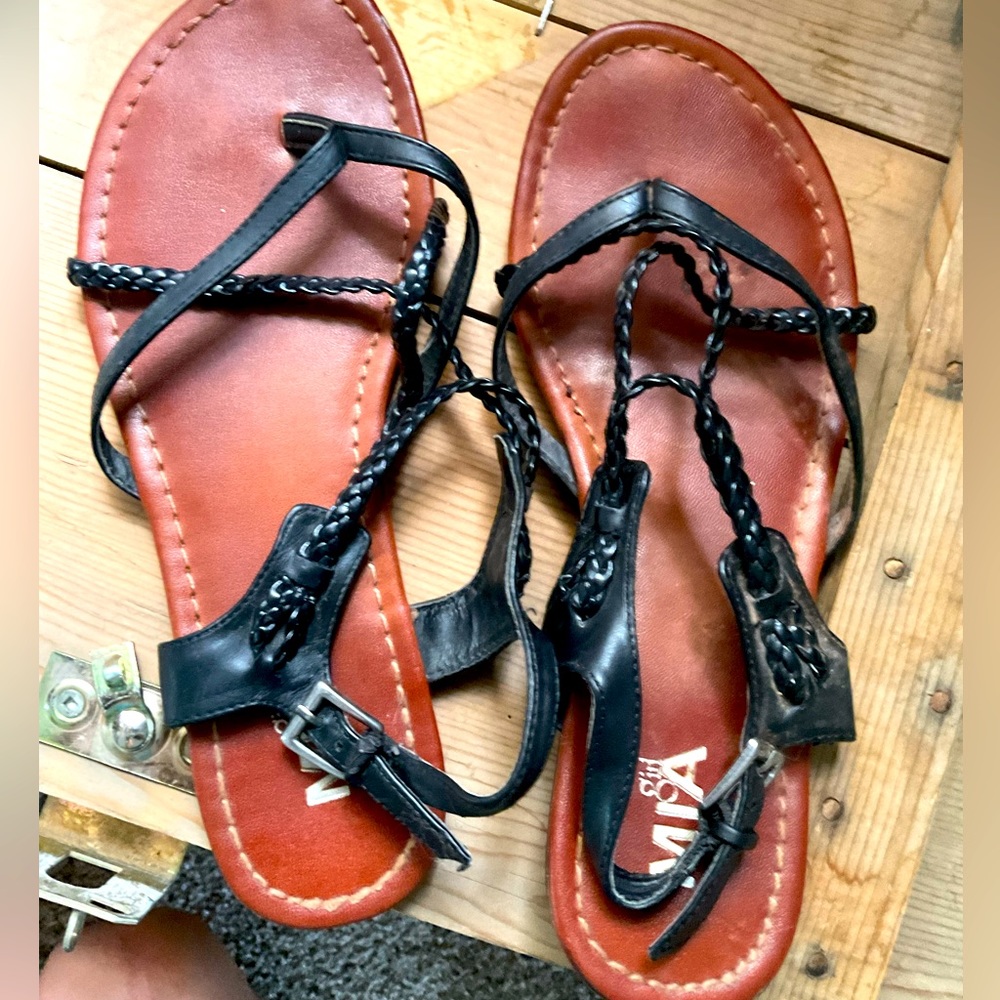Black brown sandle leather strap GIRL MIA